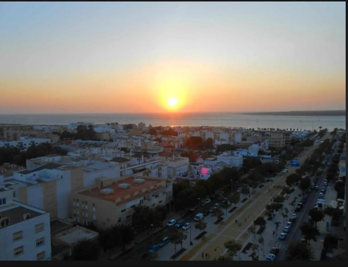 Apartamento En El Centro Con Garaje, Terraza, Wifi, Climatizacion Y Piscina Sanlúcar de Barrameda